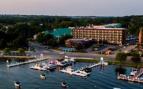 Harbor Shores On Lake Geneva