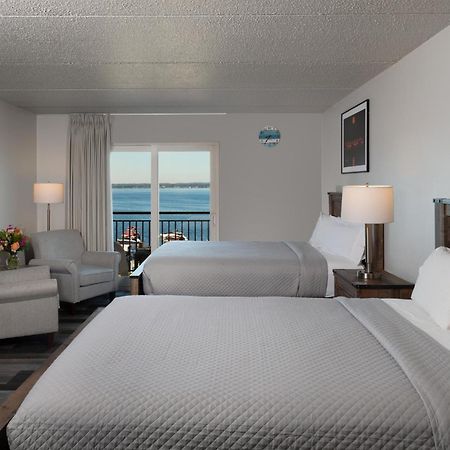 Harbor Shores On Lake Geneva Exterior photo