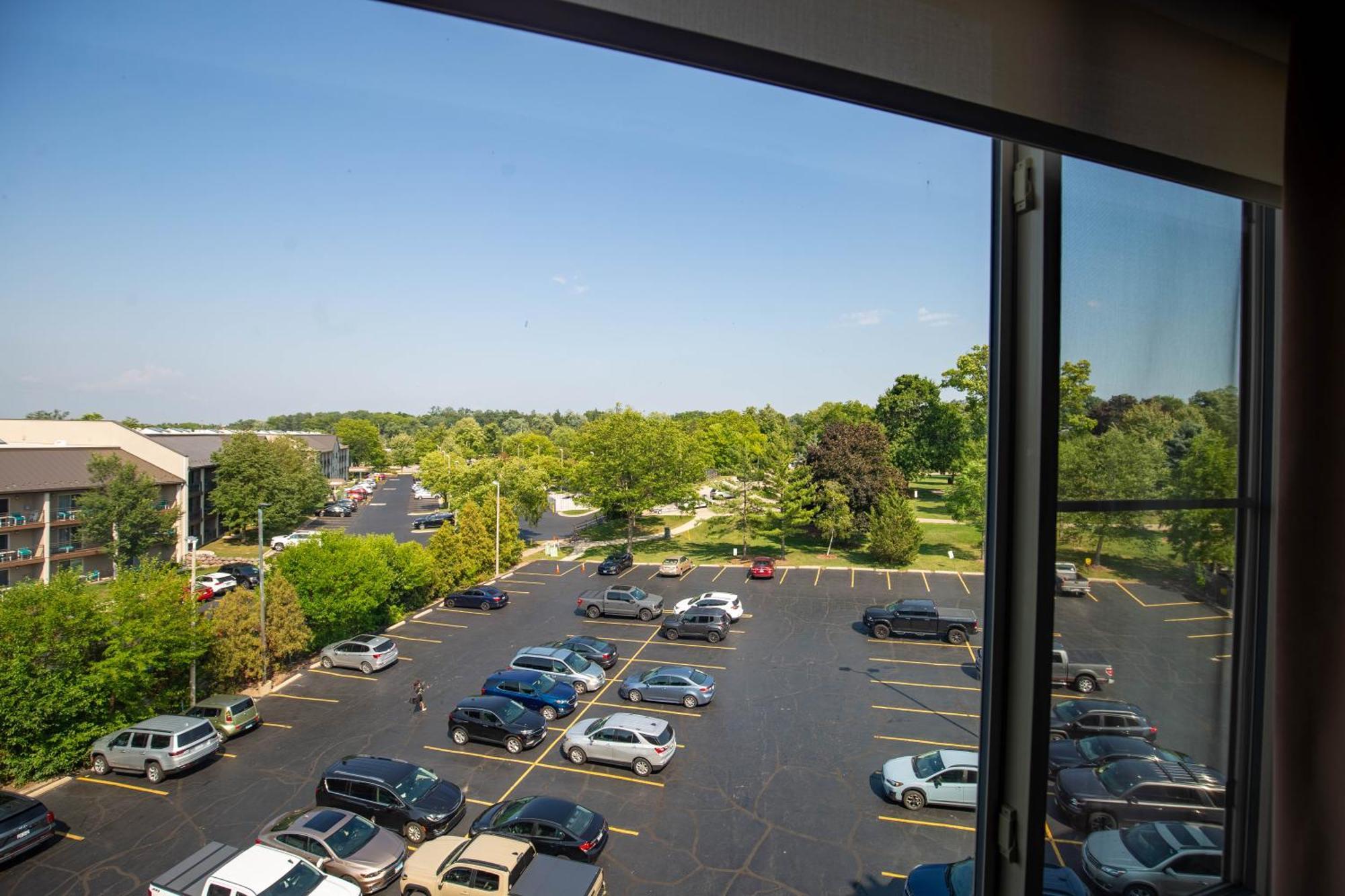 Harbor Shores On Lake Geneva Room photo
