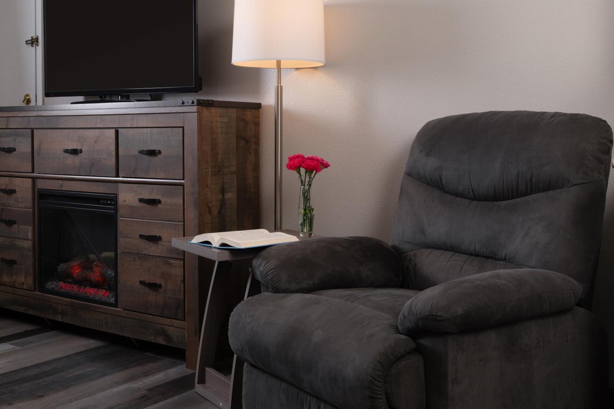 Harbor Shores On Lake Geneva Room photo